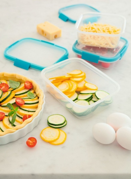 Контейнер для пищевых продуктов с крышкой Smart Fresh 0.9 л голубой Curver