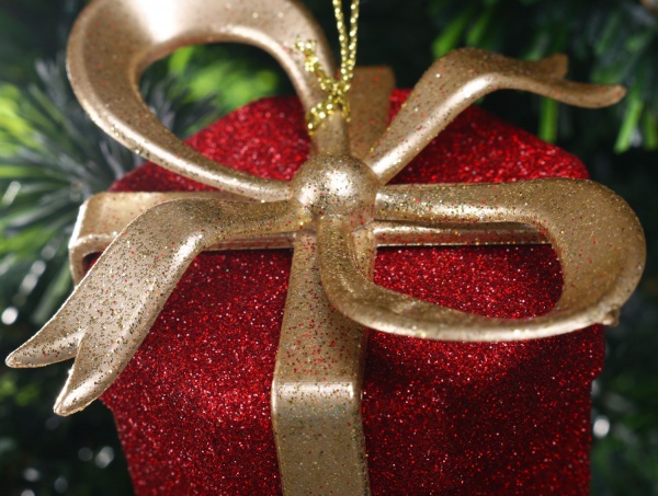 Підвіска Коробочка 3Д шестикутна 6х6х4 см червоний