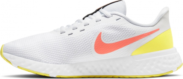 Кроссовки Nike WMNS NIKE REVOLUTION 5 BQ3207-107 р.US 7,5 белый