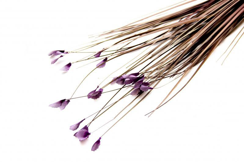 Рослина штучна з 3-ма гілочками, 90 см, лілова