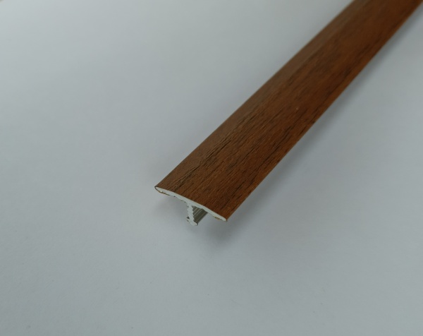 Поріжок П 31 270 17 King Floor гладенький приховане кріплення 18x1x2700 мм горіх лісовий