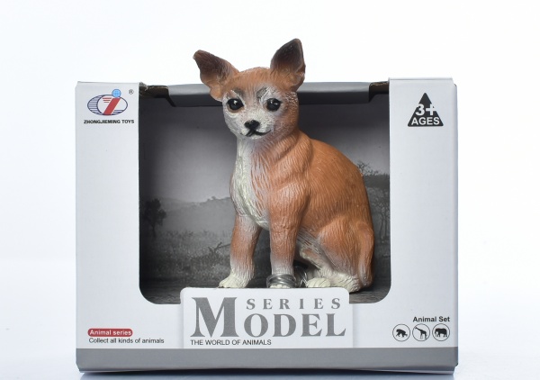 Фигурка Fun Toys Q9899-A99-E Собака Чихуахуа 