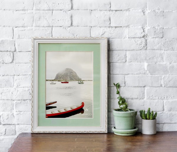 Рамка для фотографии со стеклом MARCO decor 2415 1 фото 30х40 см белый с золотистым 