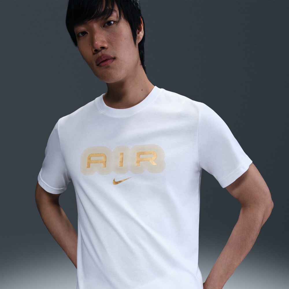 Футболка Nike M NSW SW AIR GRAPHIC TEE HM0185-102 р.S белый