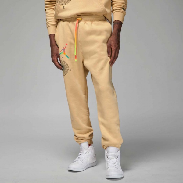 Штани Nike Jordan Flight MVP Men's Statement Graphic Fleece DQ8015-252 р. S бежевий