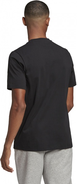 Футболка Adidas M BL SJ T GK9120 р.M чорний