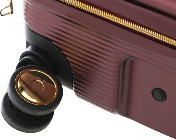 Чемодан Indigo 19108 40 л красный 48х38х23 см 