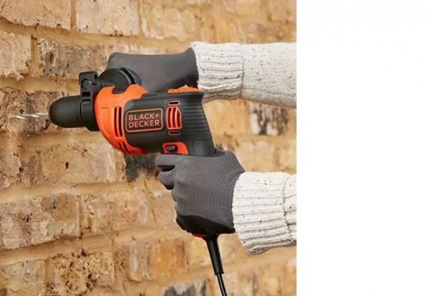Дрель ударная Black+Decker Black+Decker BEH710