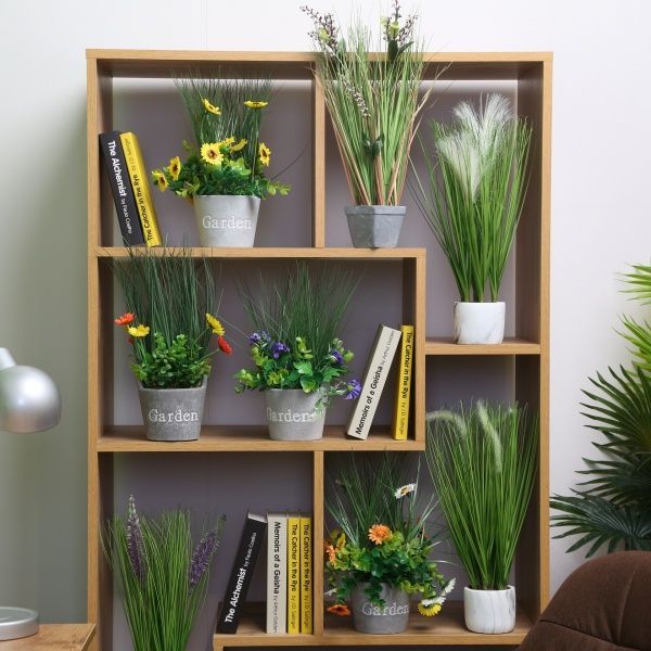 Цветочная композиция Камыш в белом цементном горшке 45 см