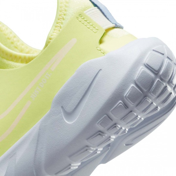 Кроссовки Nike FLEX RUNNER 2 DJ6040-800 р.35 желтый