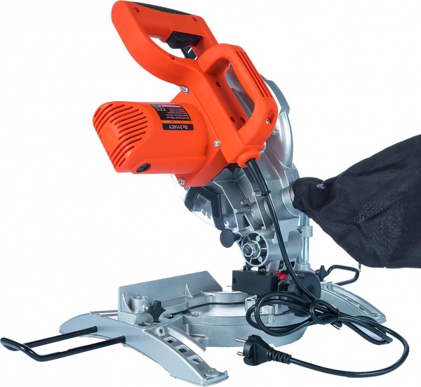 Пила торцювальна Vitals Dz 2114CY