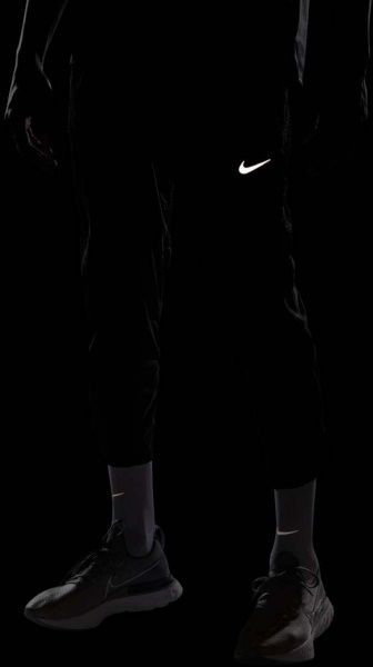 Брюки Nike M NK RUN DVN PHNM ELT PANT DA1290-010 р. M черный