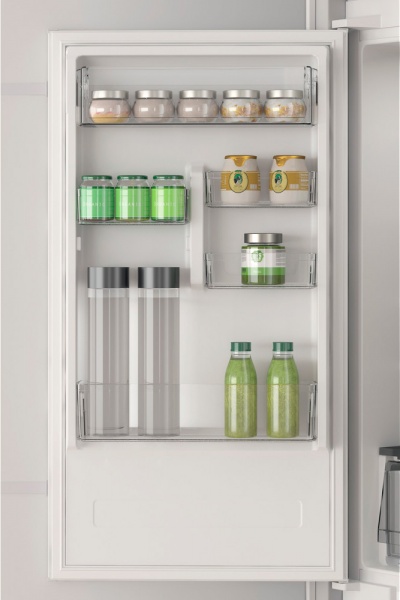 Встраиваемый холодильник Whirlpool WHC18 T341