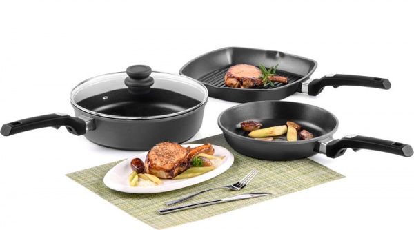 Сотейник із кришкою Universal 28 см RDA-1216 Rondell