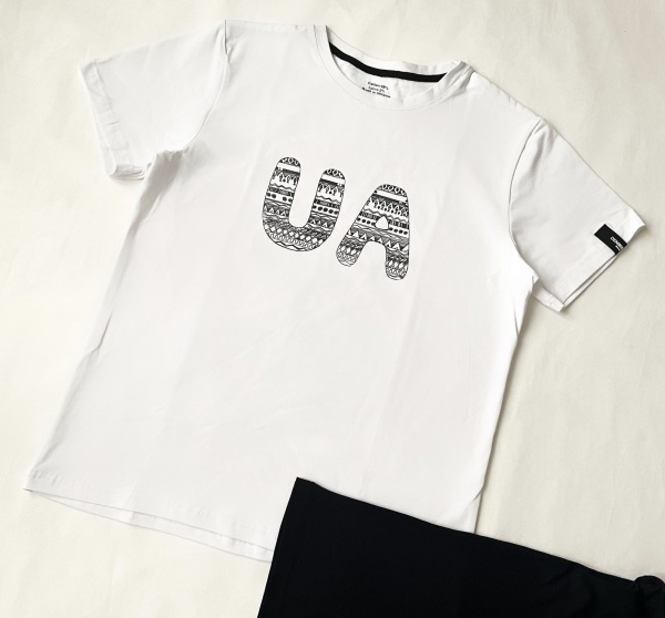 Футболка UA р.XL білий