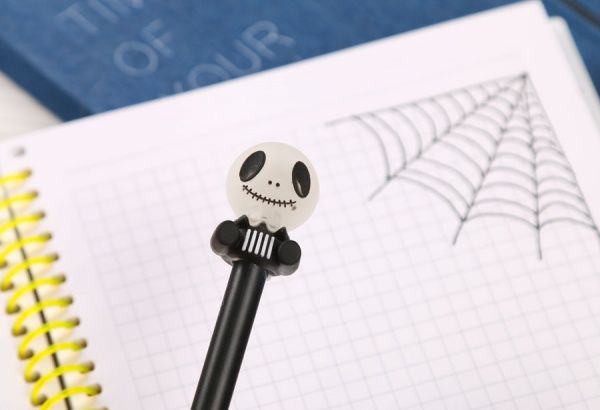 Ручка кулькова Усміхнені черепа, сірий 