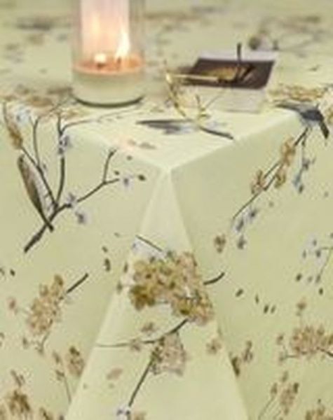 Скатертина Стандарт Пташки 140x120 см бежевий із малюнком УкрСкат 