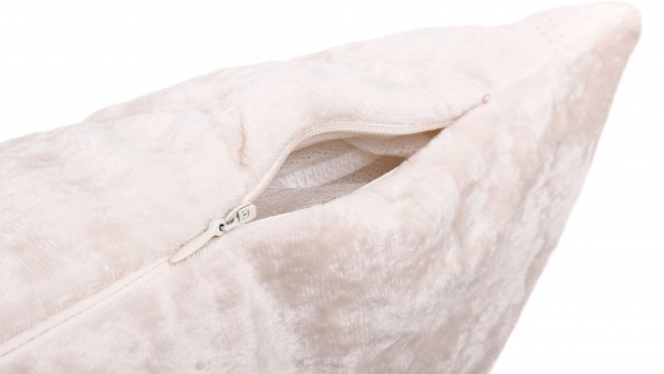 Подушка декоративная Greek Velvet 45x45 см молочный La Nuit 