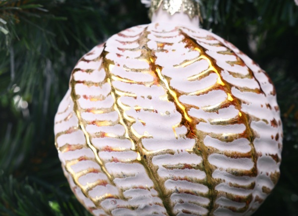 Елочная игрушка в форме шара золотая стеклянная 8 см 8 мм золотой ABT316430