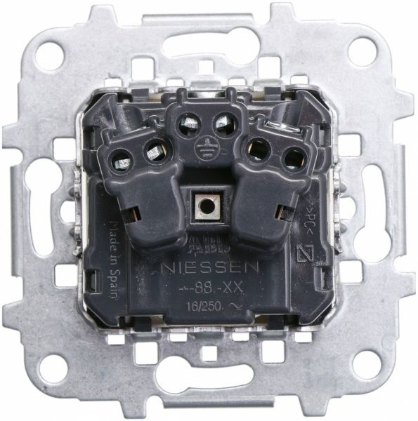 Розетка с заземлением ABB Zenit SCHUKO 16 А 250 В без шторок с крышкой белый N2288.1 BL Z