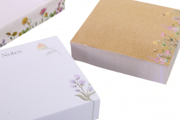 Стикеры клейкие Летние нотки 200 шт.