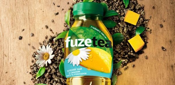 Безалкогольний напій Fuzetea Чай зелений зі смаком манго та ромашки 0,5 л 