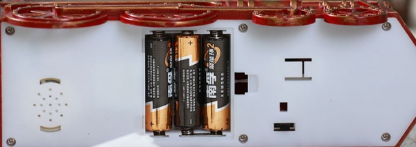 Сувенир новогодний поезд водный на санках 22х7х20 см 20WSDW-022 