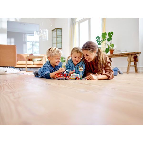 Конструктор LEGO City Пожар в бургер-баре 60214