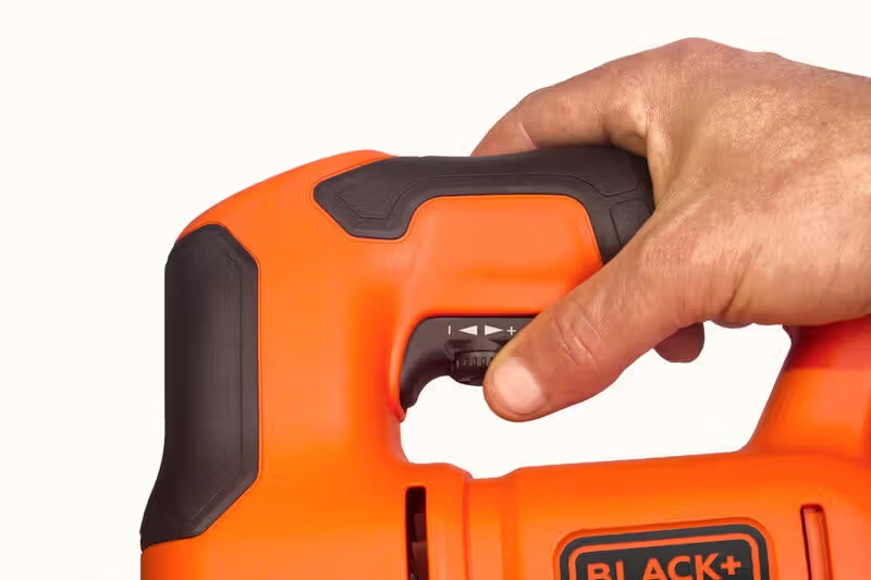 Електролобзик Black+Decker BES603 BES603