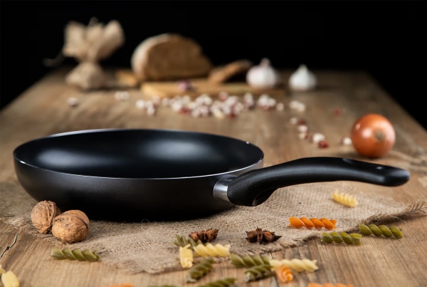 Сковорода 24 см BRV-1124 Bravo