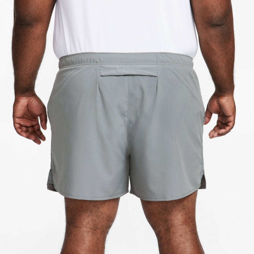 Шорты Nike M NK DF CHALLENGER 5BF SHORT DV9363-084 р. L серый