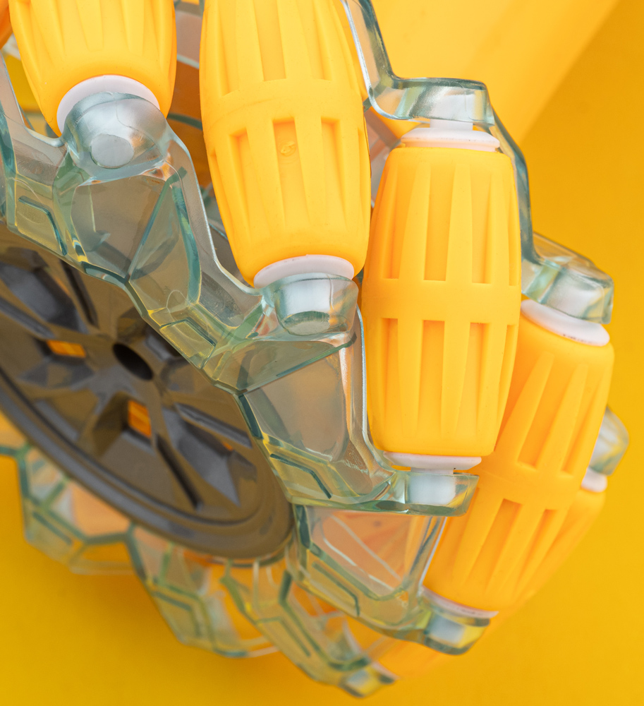 Машинка на радиоуправлении OTAMANKO 4х4 Twist&Drift желтая 532.01.43