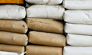 Як зберігати цемент