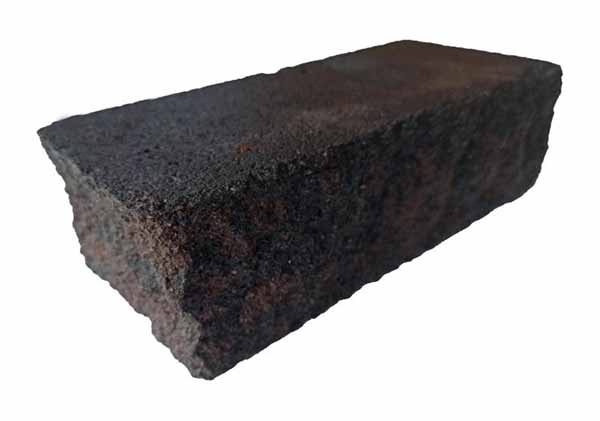 Фасадный камень угловой Рустик 100x225x65 мм арабика ЗЖБК им. С. Ковальской 