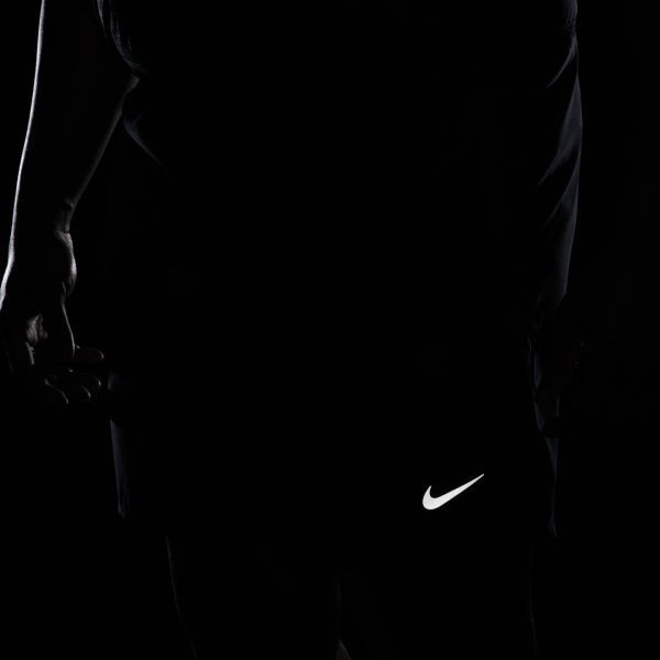 Шорти Nike M NK DF CHALLENGER 7BF SHORT DV9359-010 р. S чорний