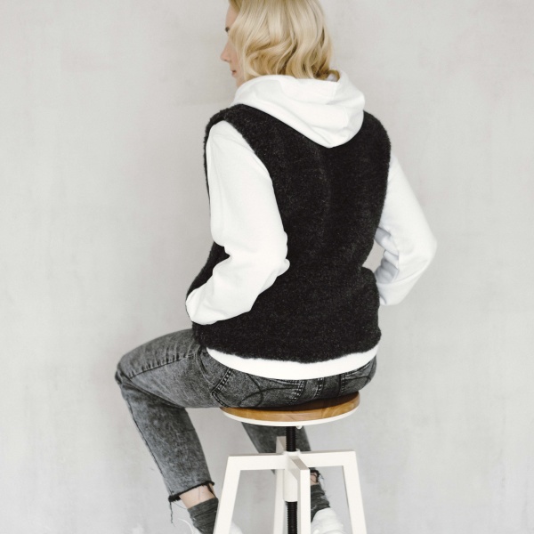 Жилет Flokati Coral р. XS/S чорний