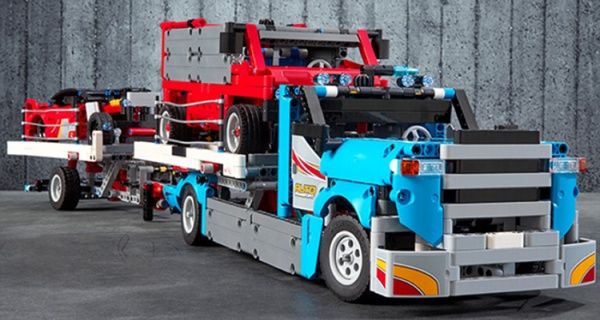 Конструктор LEGO Technic Автовоз 42098