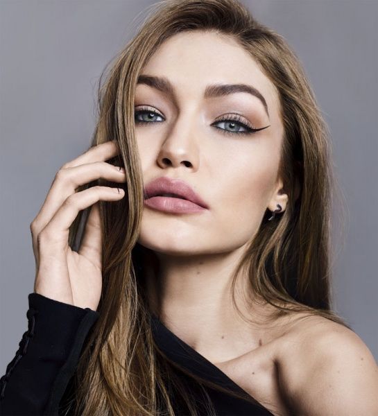 Подводка-фломастер Maybelline New York Master Drama черный 1 мл