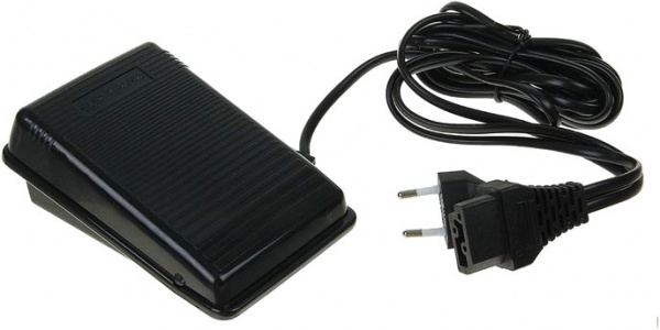 Швейна машина Leader VS 379 