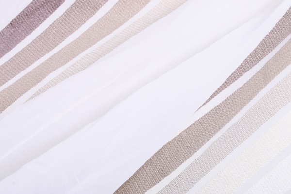 Тканина тюлева 300 см бежева смужка 