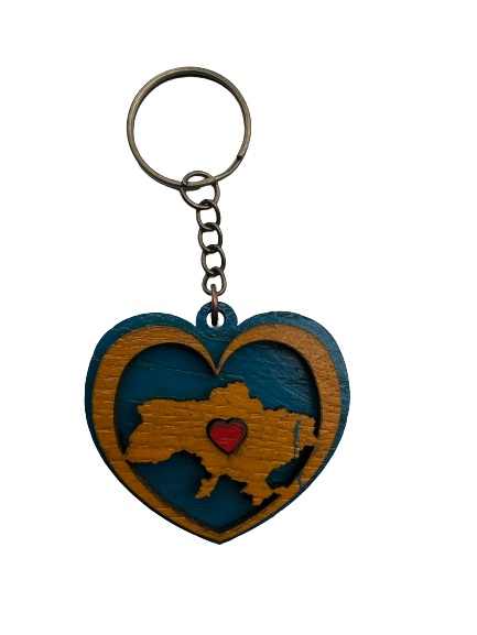 Брелок для рюкзаков Сердце с картой Украины 8