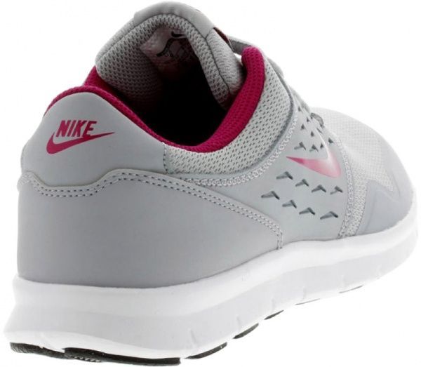 Кроссовки Nike Orive Nm 677136-060 р.6 серый