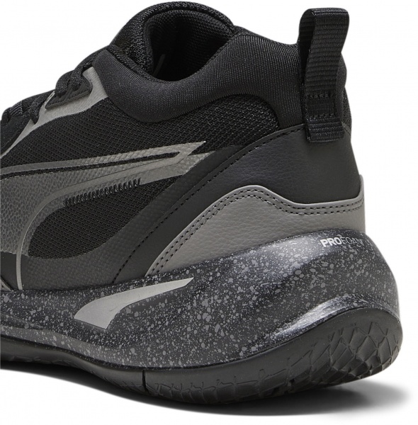 Кроссовки Puma PLAYMAKER PRO TROPHIES 37901401 р.42 черный