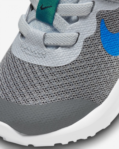 Кроссовки Nike REVOLUTION 6 DD1094-008 р.26 серый