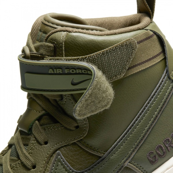 Кроссовки Nike Air Force 1 GTX Boot CT2815-201 р.US 12,5 зеленый