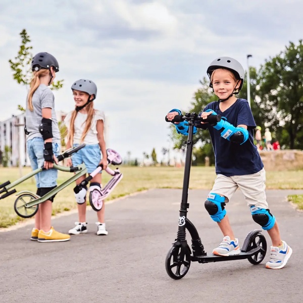 Самокат Kinderkraft Babytiger Spido черный BRSPID00BLK0000 