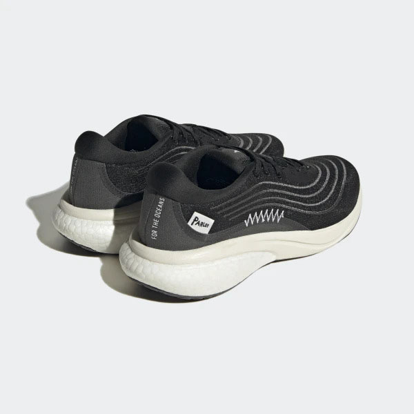 Кроссовки Adidas HP2239 р.36 черный