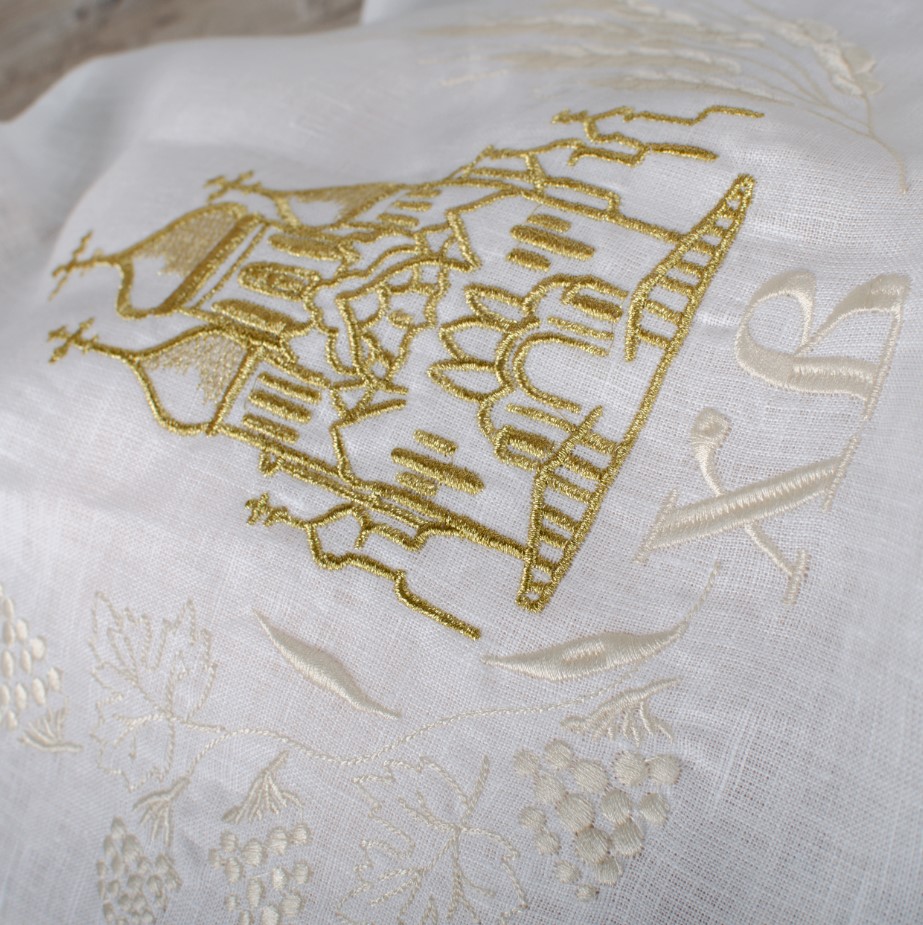Рушник на Великдень 35x70 см BILTEX білий із золотим