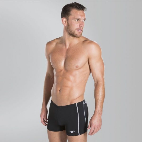 Плавки Speedo Essential Classic Aquashort 8007320001 р.38 чорний