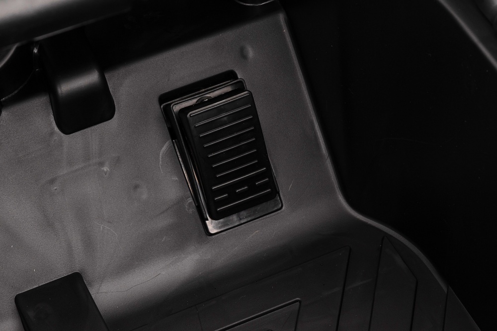 Электромобиль MaxxPro kids детский радиоуправляемый HP-016 8180190-2AR